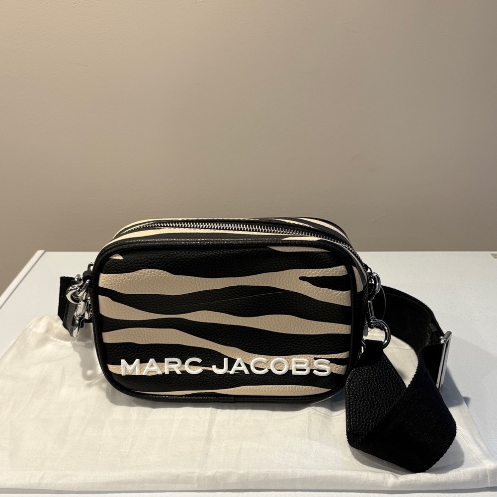 Marc Jacobs Zebra Stripe Camara Bag NWT